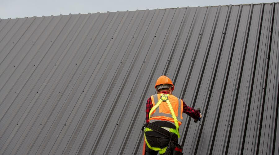 Expert Emergency Roof Repairs services in Churchs Ferry, ND